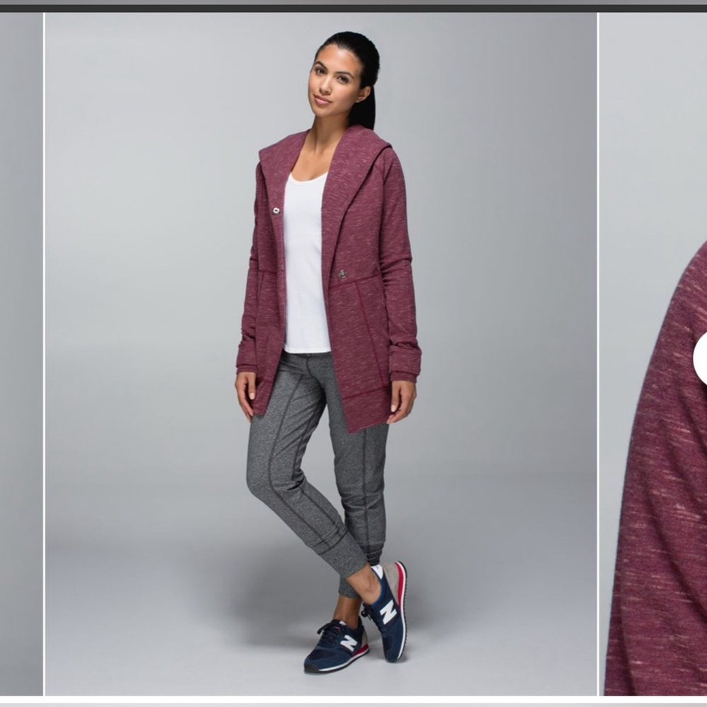 Lululemon Find Your Centre Wrap
Heathered Marled Rust Berry